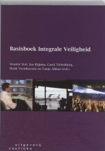Samenvatting Basisboek integrale veiligheid Afbeelding van boekomslag