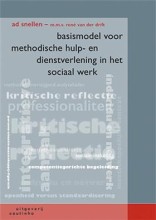 Samenvatting Basismodel voor methodische hulp en dienstverlening in het sociaal werk Afbeelding van boekomslag