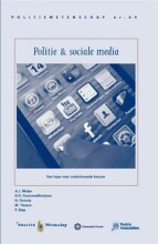 Samenvatting Politie & sociale media van hype naar onderbouwde keuzen Afbeelding van boekomslag