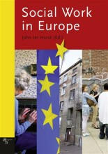 Samenvatting Social work in Europe Afbeelding van boekomslag